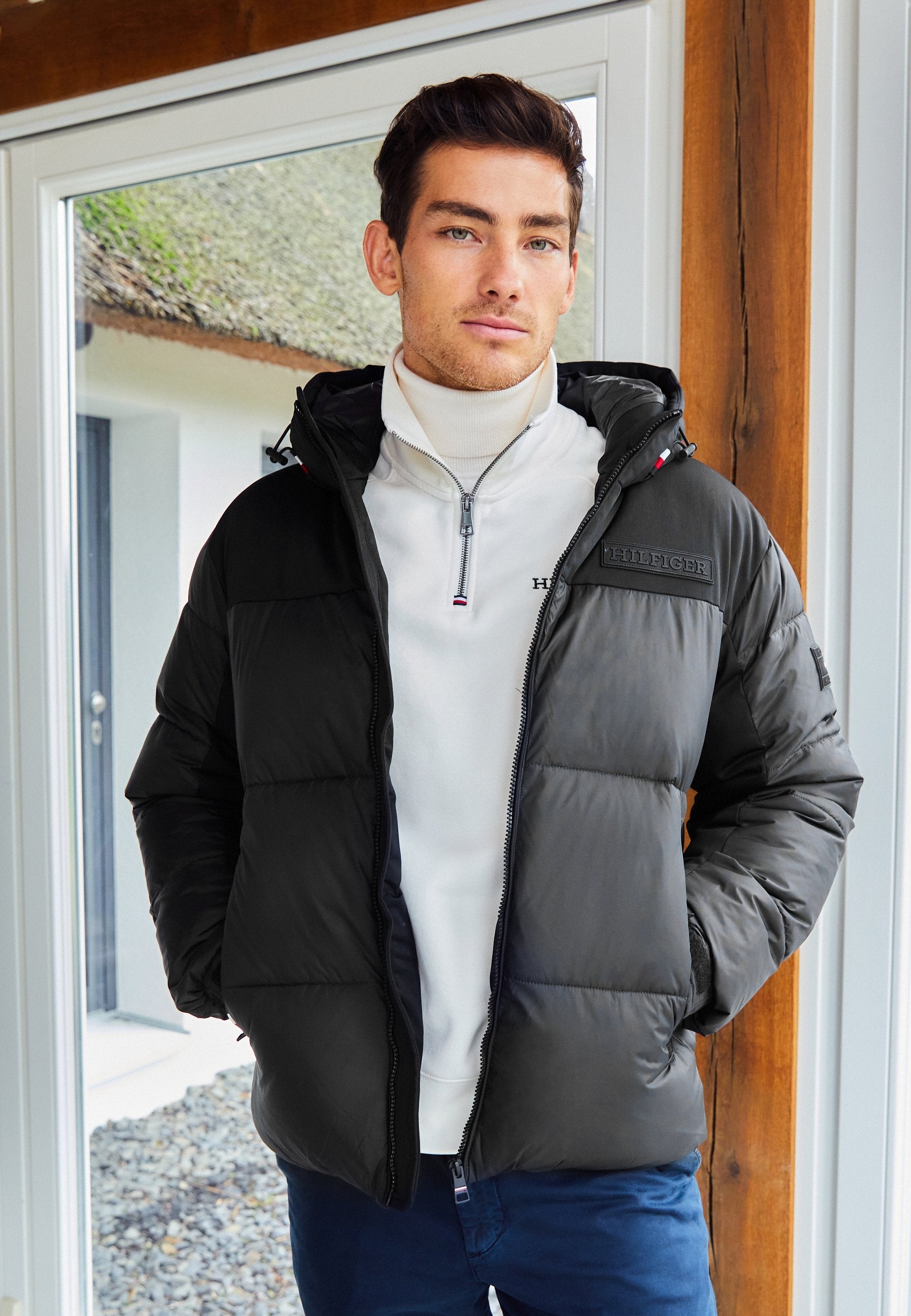 NEW YORK HOODED JACKET Media 2