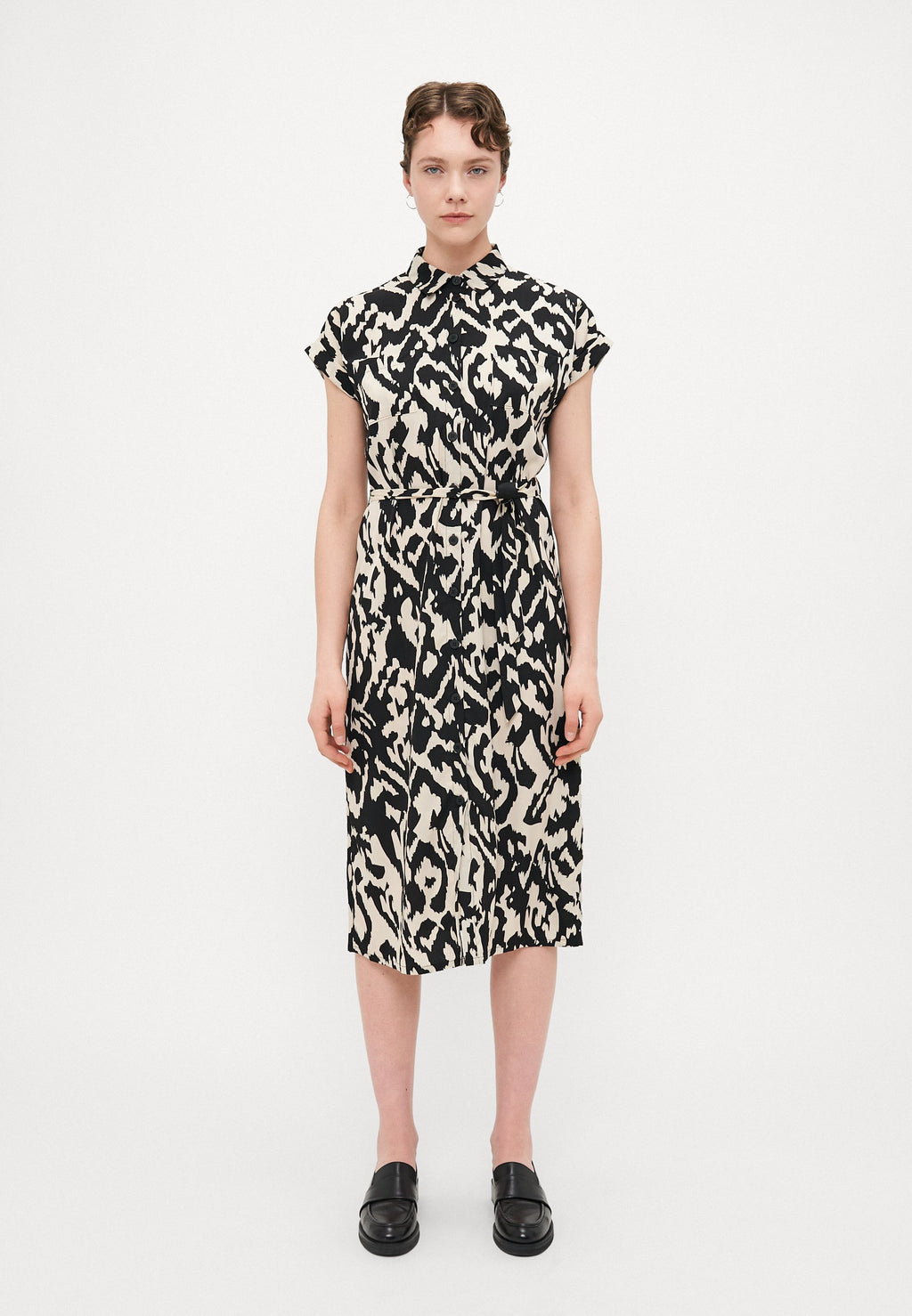 ONLHANNOVER SHIRT DRESS Media 3