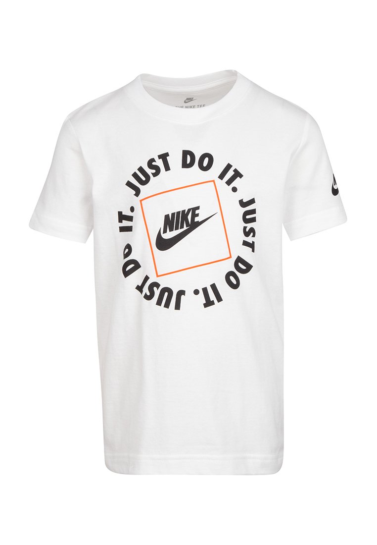 Nike Sportswear