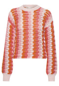 Häkelpullover mit langen Ärmeln und gestreiftem Muster in verschiedenen Rosa-, Orange- und Weißtönen, ausgestattet mit gerippten Bündchen und Rundhalsausschnitt.