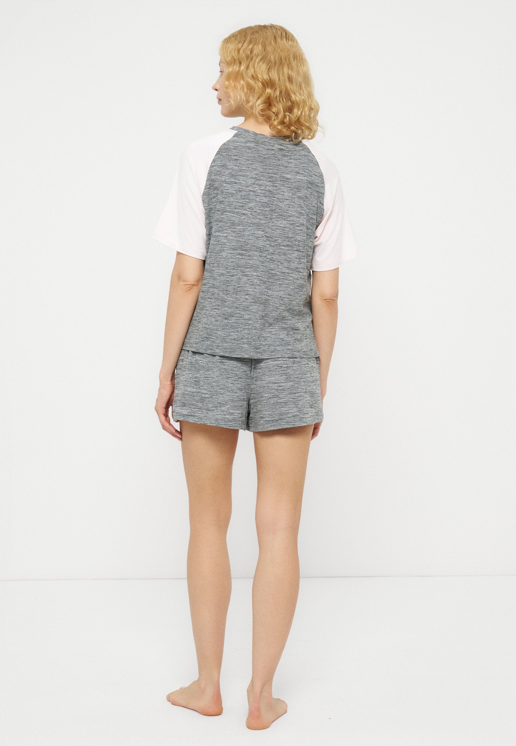 DKNY Loungewear