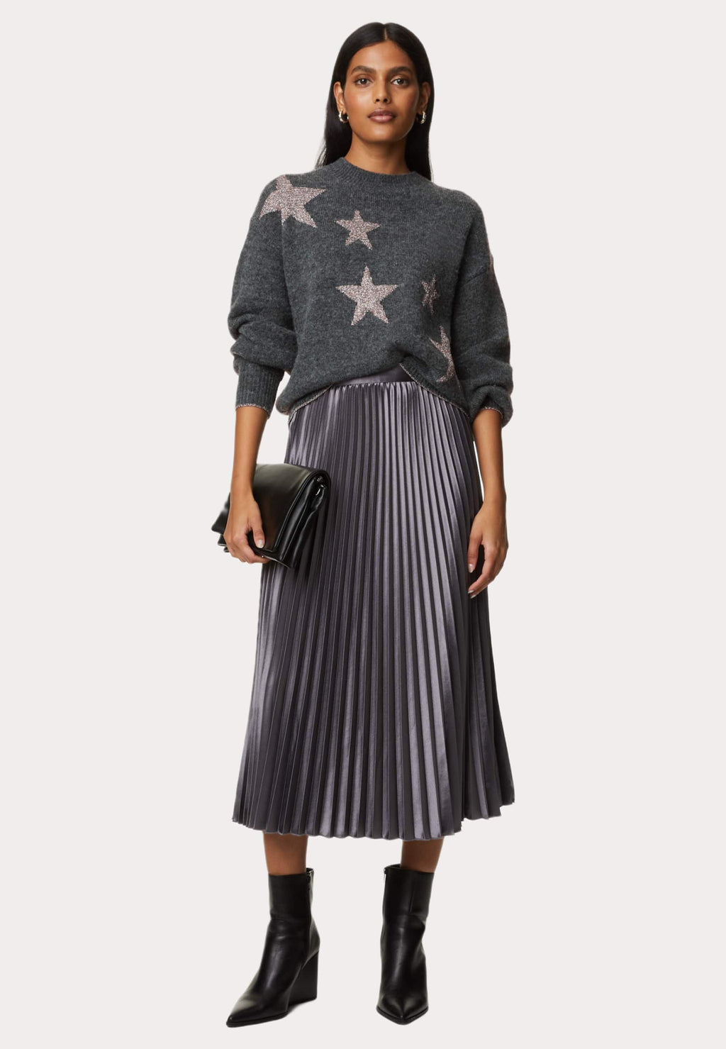 Marks & Spencer  STAR CREW NECK