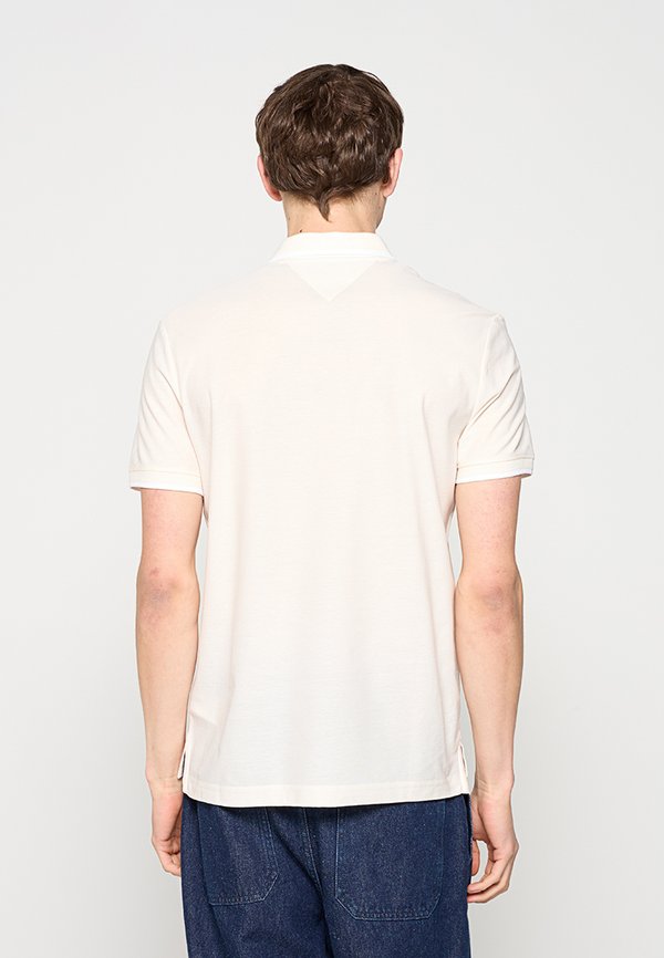 Tommy Hilfiger REGULAR FIT