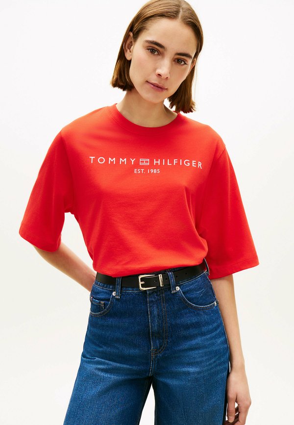 Tommy Hilfiger LOGO JERSEY RELAXED CREW NECK T-SHIRT - Print T-shirt - fireworks