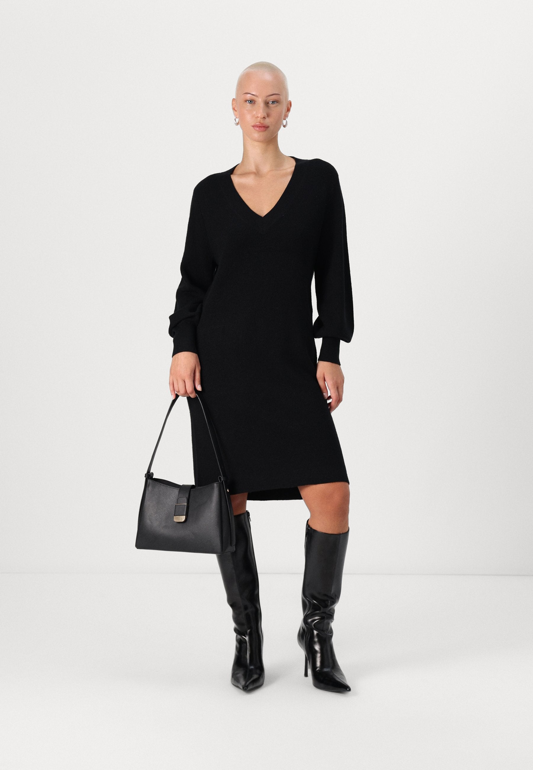 ONLKATIA V NECK DRESS Media 2