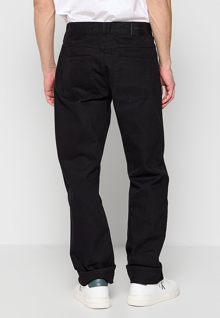 Lindbergh Loose Jeans Media 3