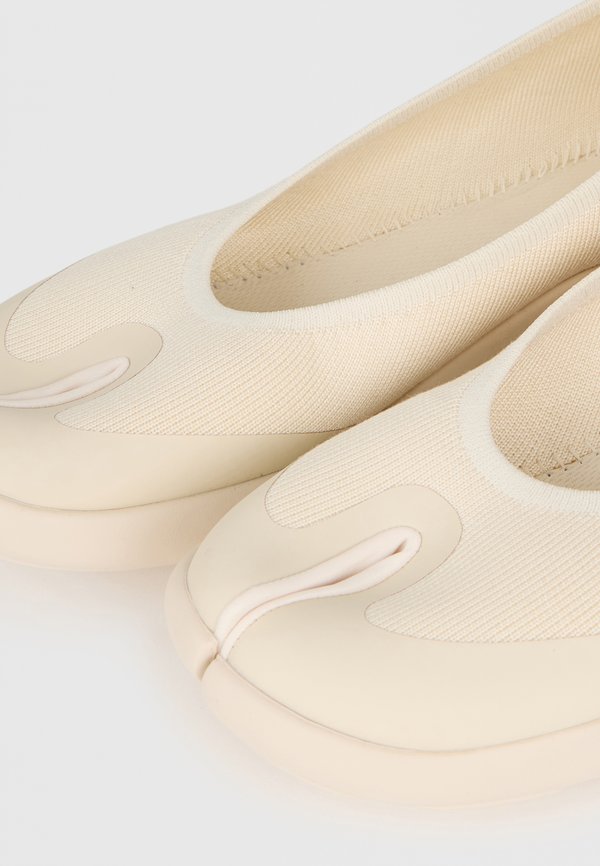 Tabi Footwear UNISEX