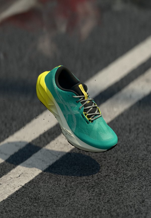 ASICS NOVABLAST 5