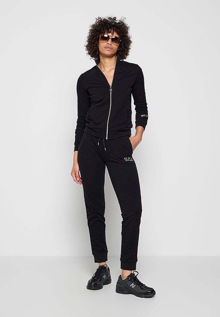EA7 Emporio Armani Trainingsanzug Media 2