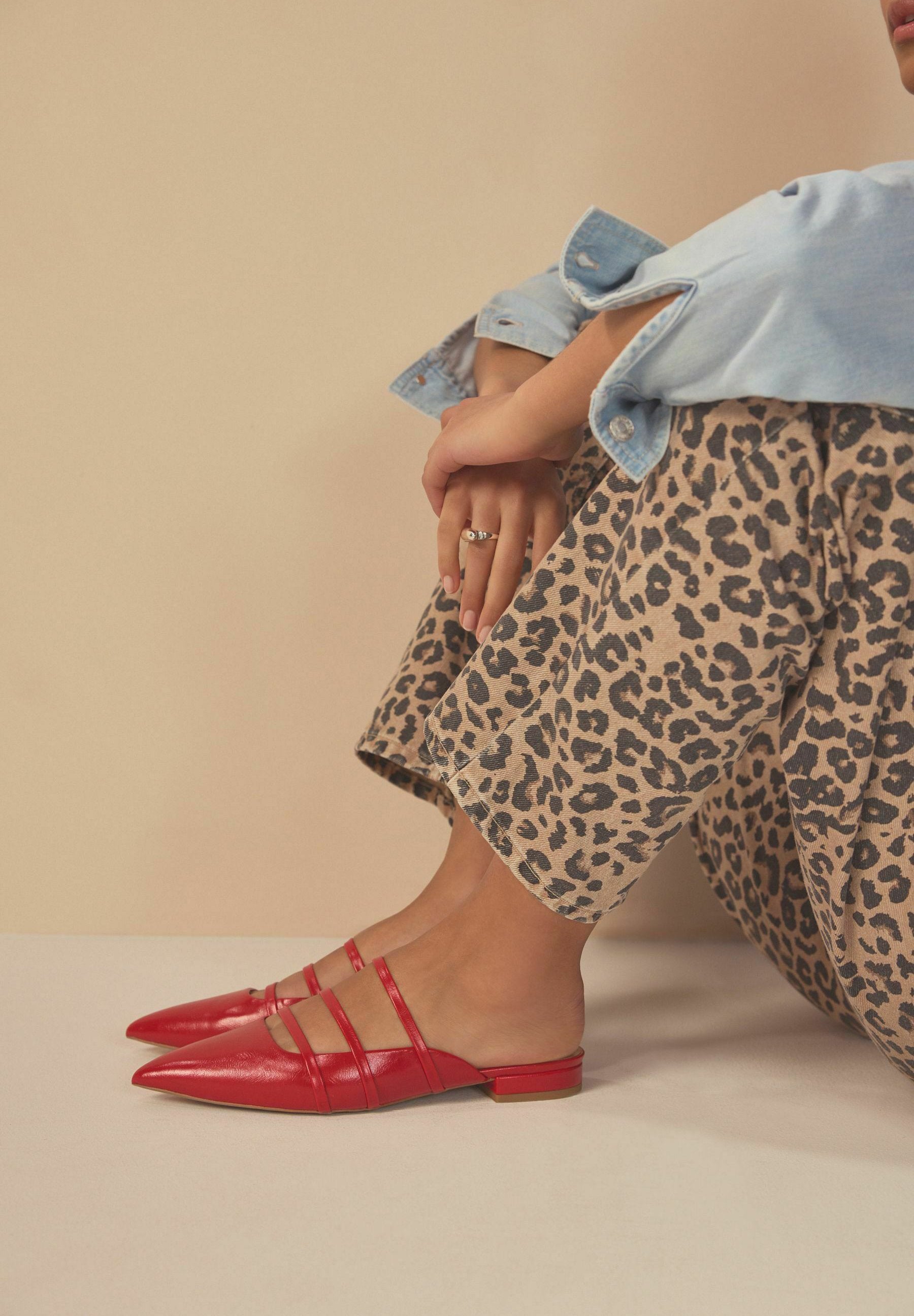 Next FOREVER COMFORT POINT TOE STRAPPY REGULAR FIT