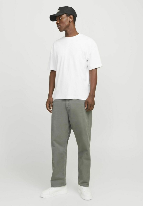 Jack & Jones Wide leg fit