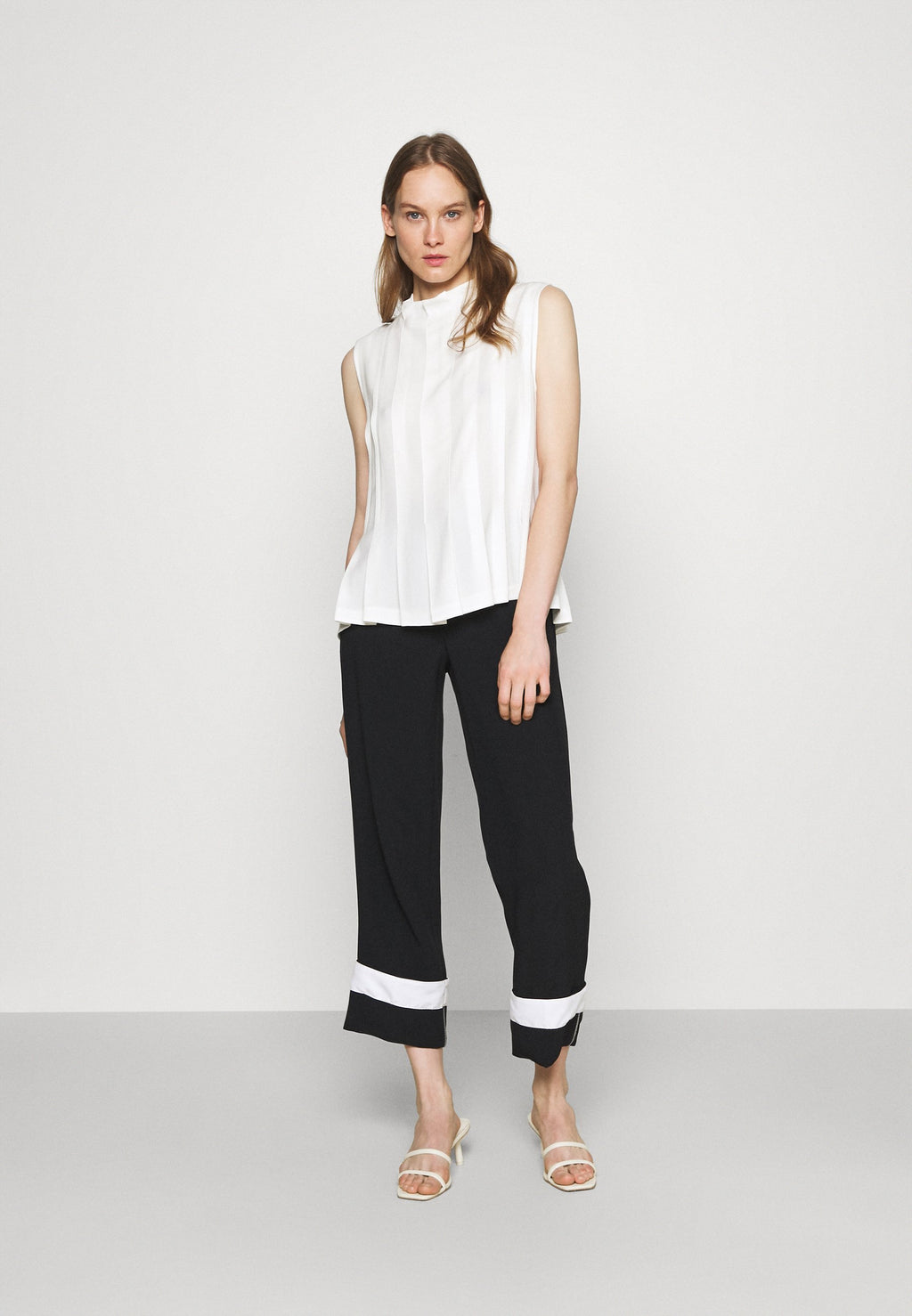 N°21 PANTALONE TESSUTO