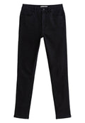 Schwarze Denim-Jeans mit slim Fit, Fünf-Taschen-Design, kontrastierenden Nähten und glatter Textur. Mit einem frontalen Knopf- und Reißverschluss.