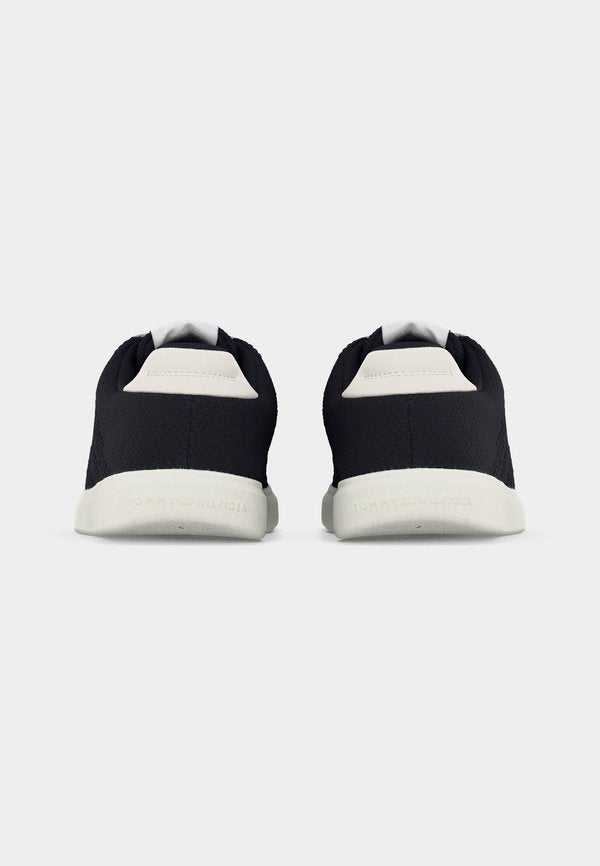 Tommy Hilfiger ICON LIGHT