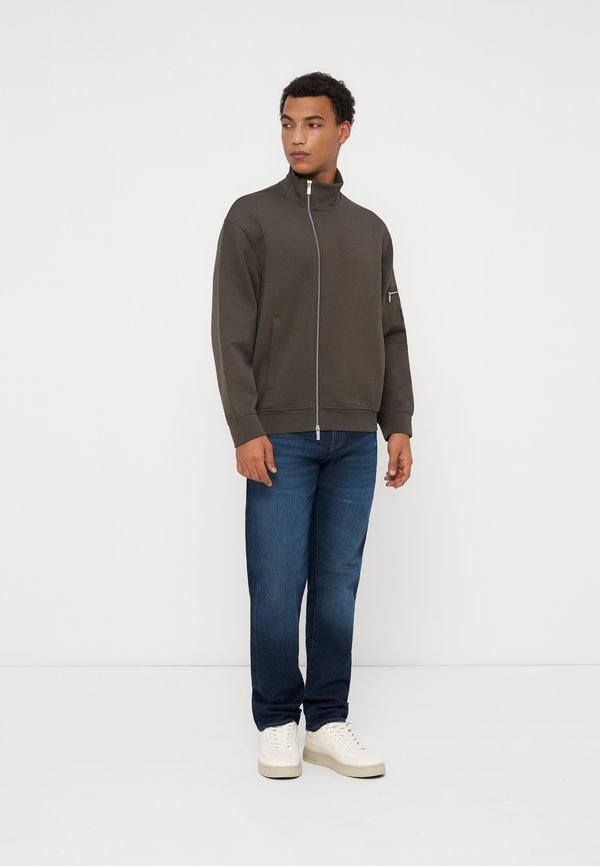Armani Exchange