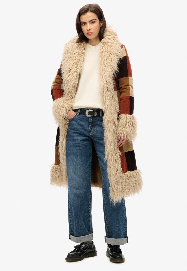 Superdry & Co PATCHWORK LONG AFGHAN  - Winter coat - brown patchwork cord