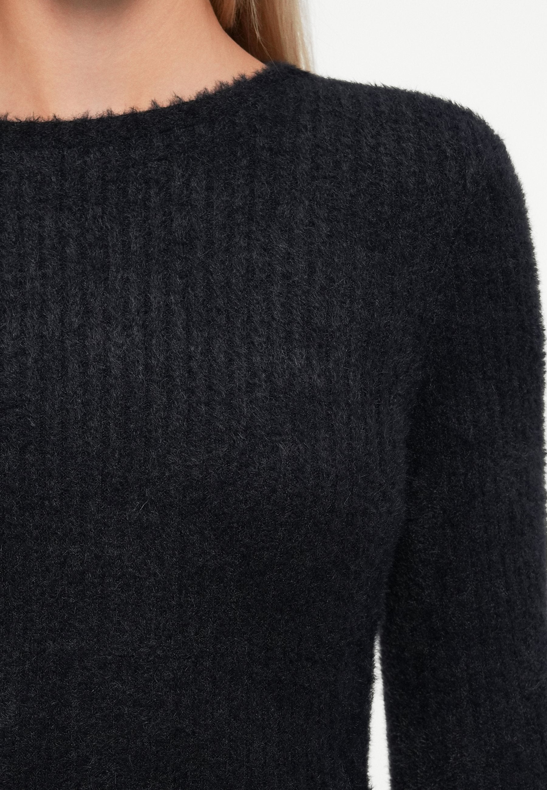 ONLY ONLVIOLA ROUND NECK TOP