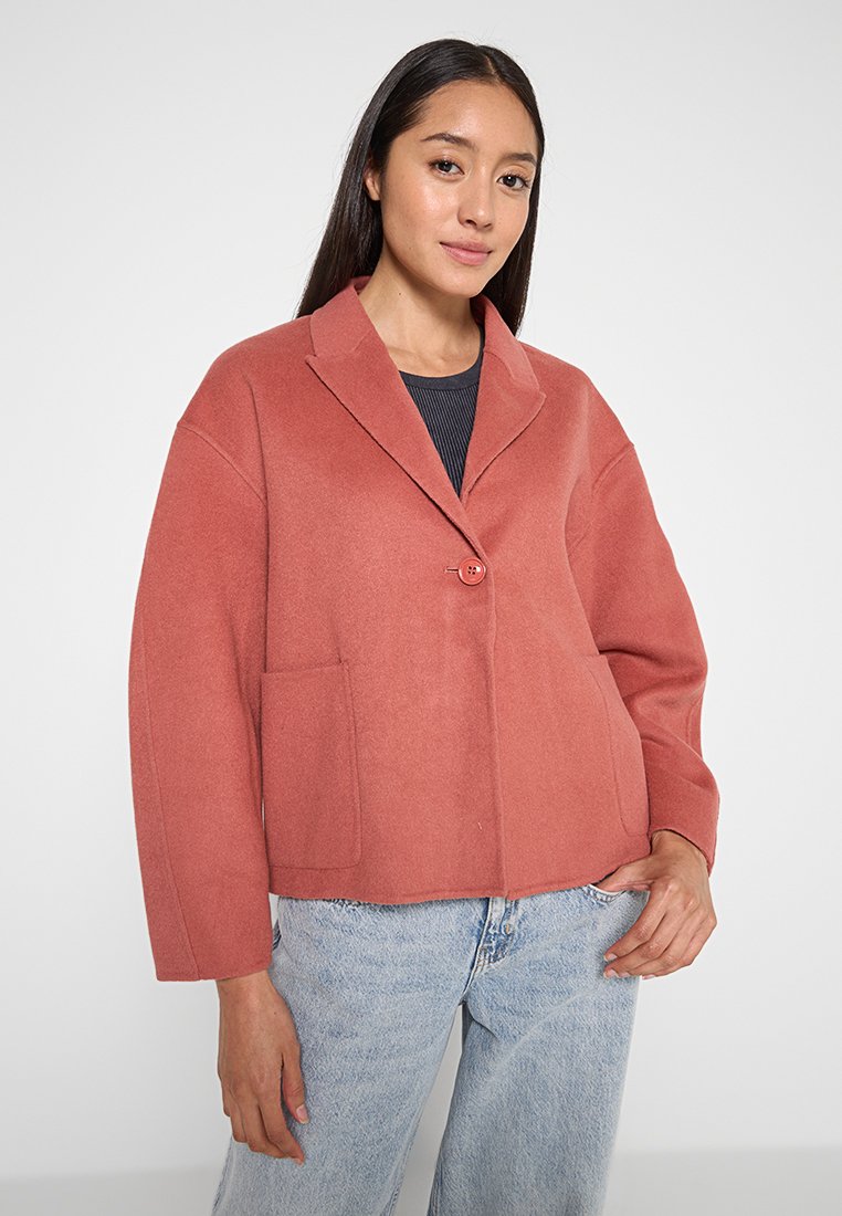 American Vintage