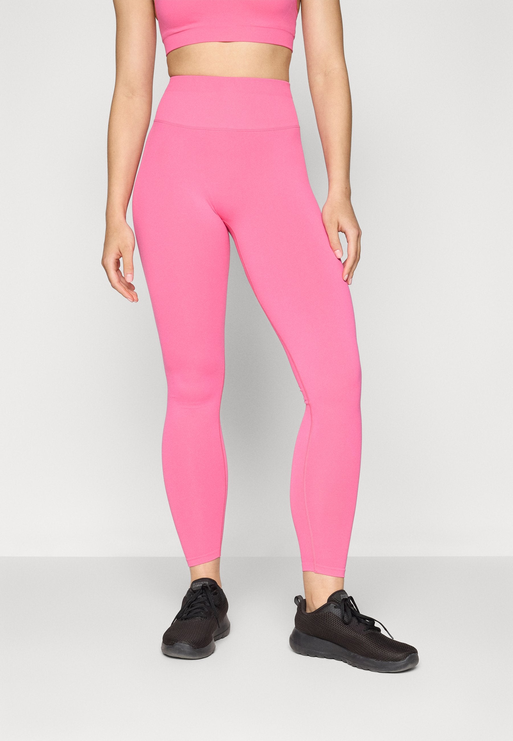 Fabletics SLEEK SEAMLESS HIGH WAISTED SCULPT LEGGING