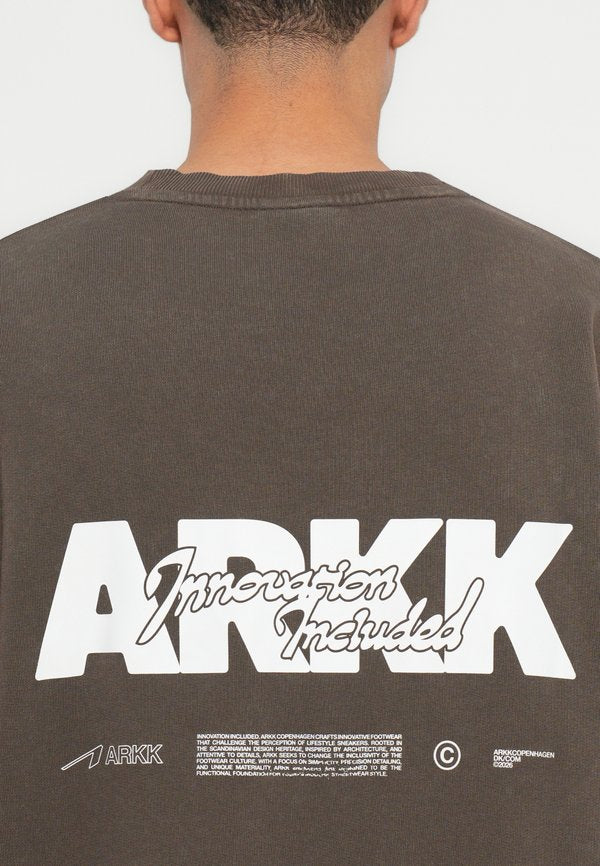 ARKK Copenhagen BOXY CREW UNISEX