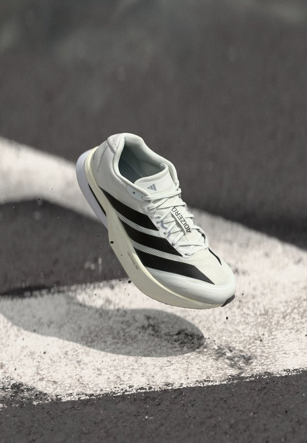 adidas Performance ADIZERO BOSTON 13 M - Road running shoes - white/core black/dash grey