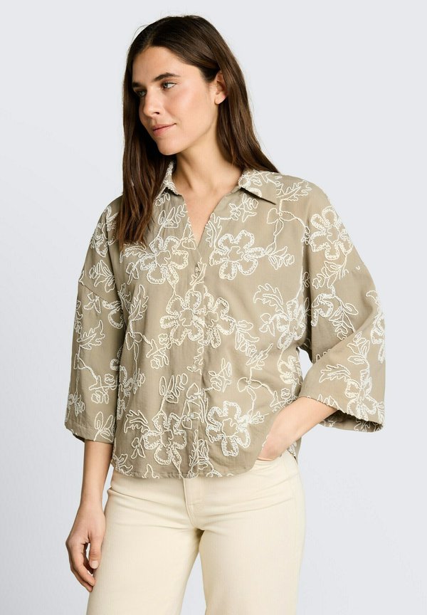 TOM TAILOR TOM TAILOR BLUSEN & SHIRTS OVERSIZE BLUSE MIT BLUMEN-STICKEREIEN - Button-down blouse - olive white big flower design
