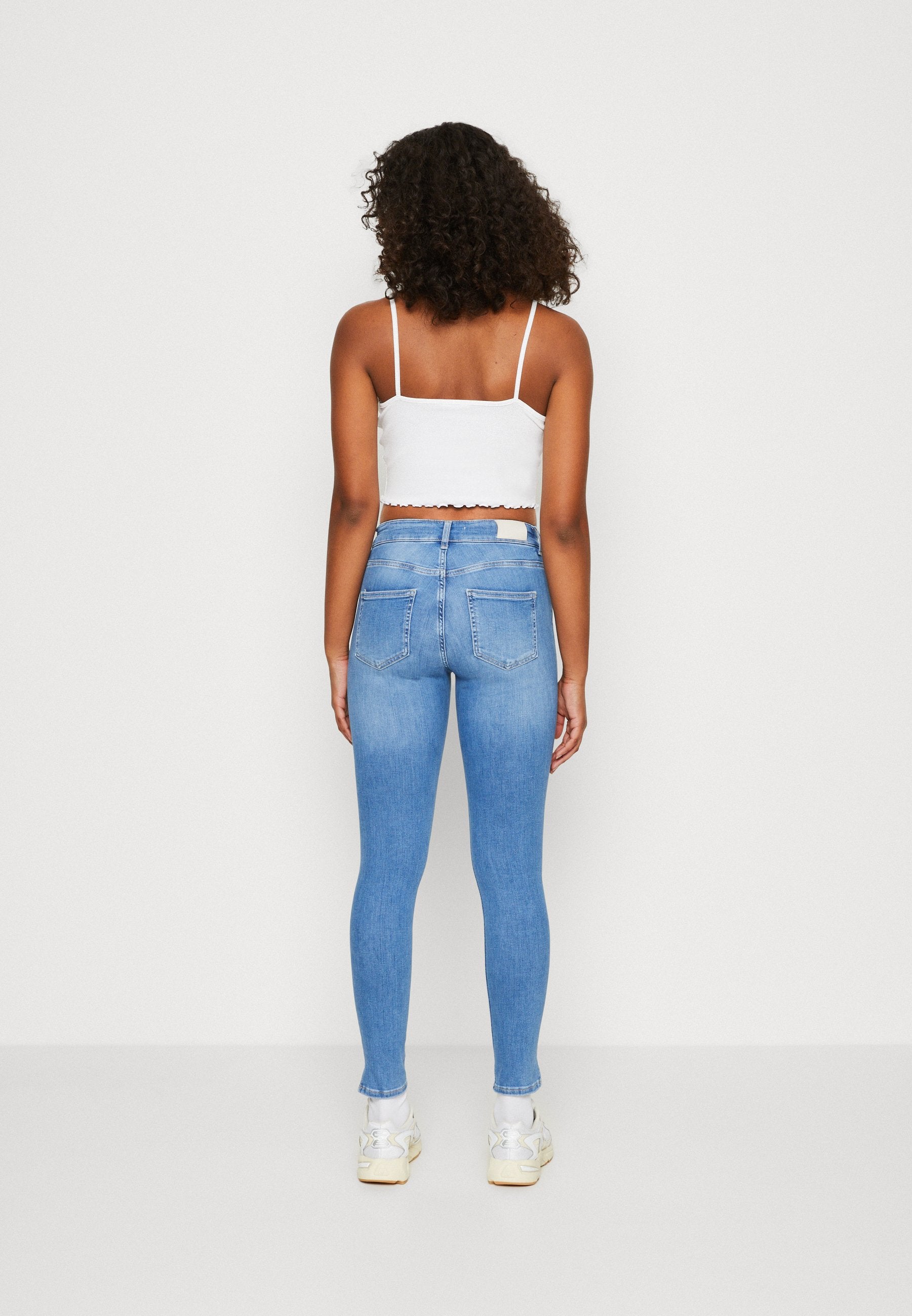 ONLBLUSH MID SLIT Media 4