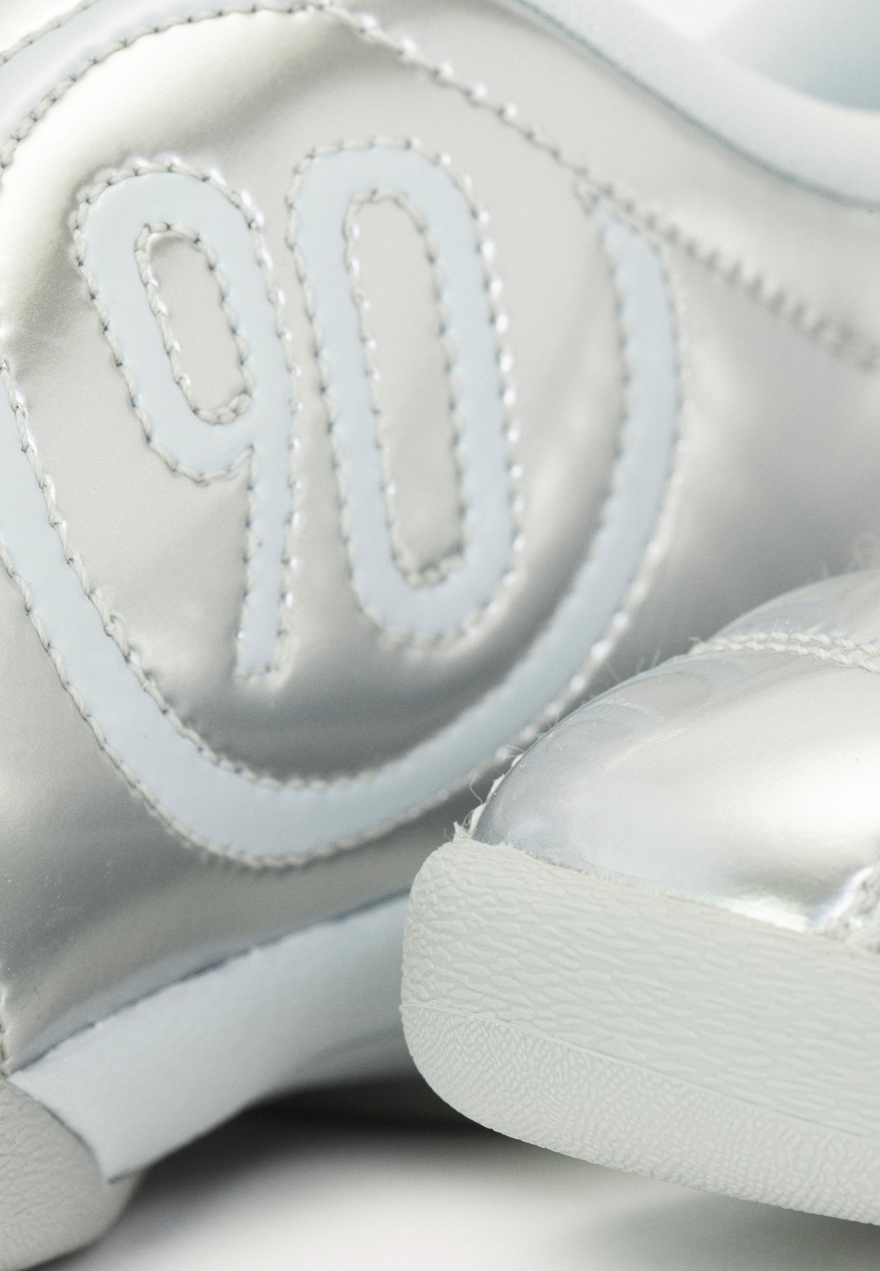 Nike Sportswear T90 UNISEX