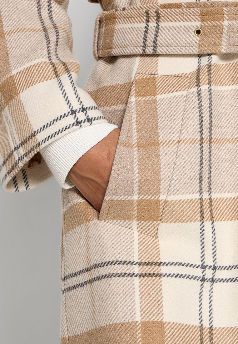 Barbour