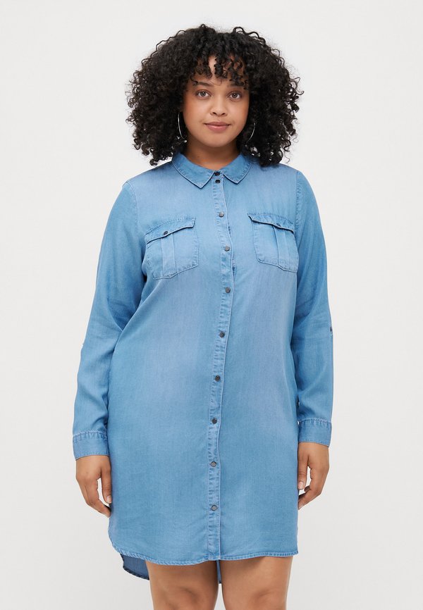 Vero Moda Curve VMCSIGGA Short - Shirt dress - light blue denim