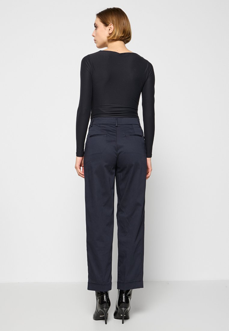 CLOSED