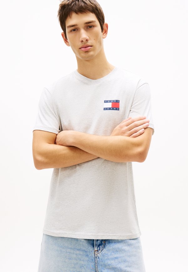 Tommy Jeans LOGO SLIM JERSEY CREW NECK T-SHIRT