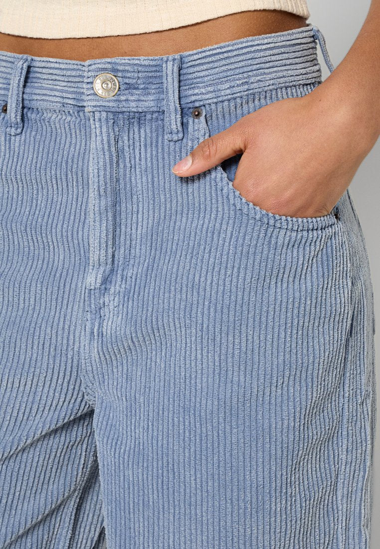 BDG Urban Outfitters BOYFRIEND FIT