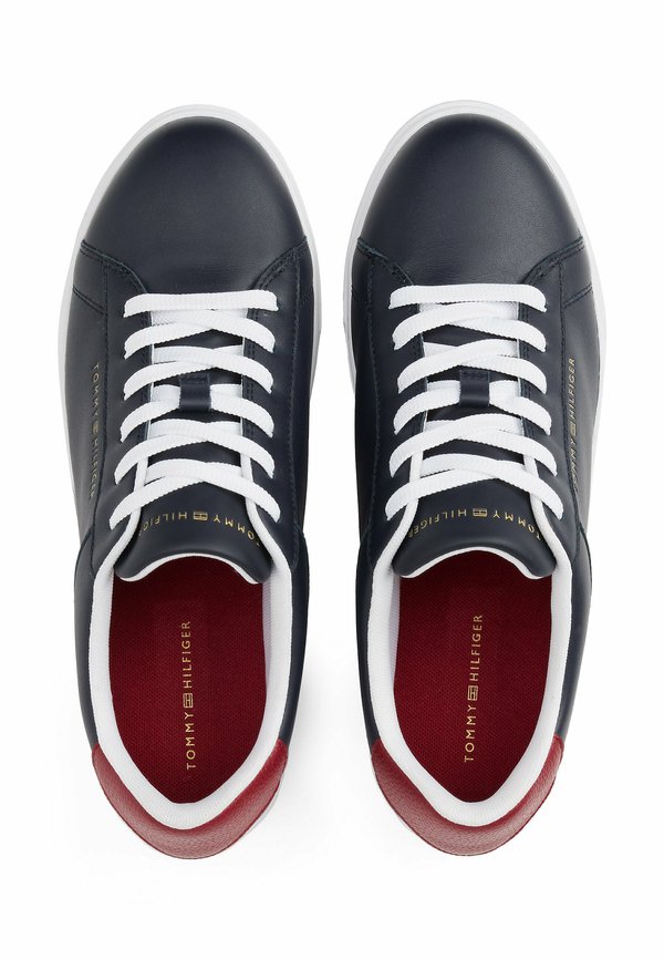 Tommy Hilfiger ESSENTIAL COURT