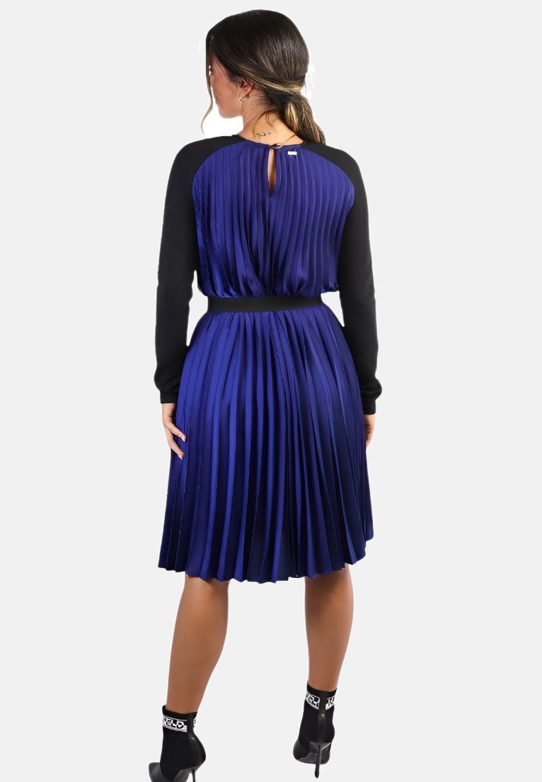 Armani Exchange Freizeitkleid Media 3