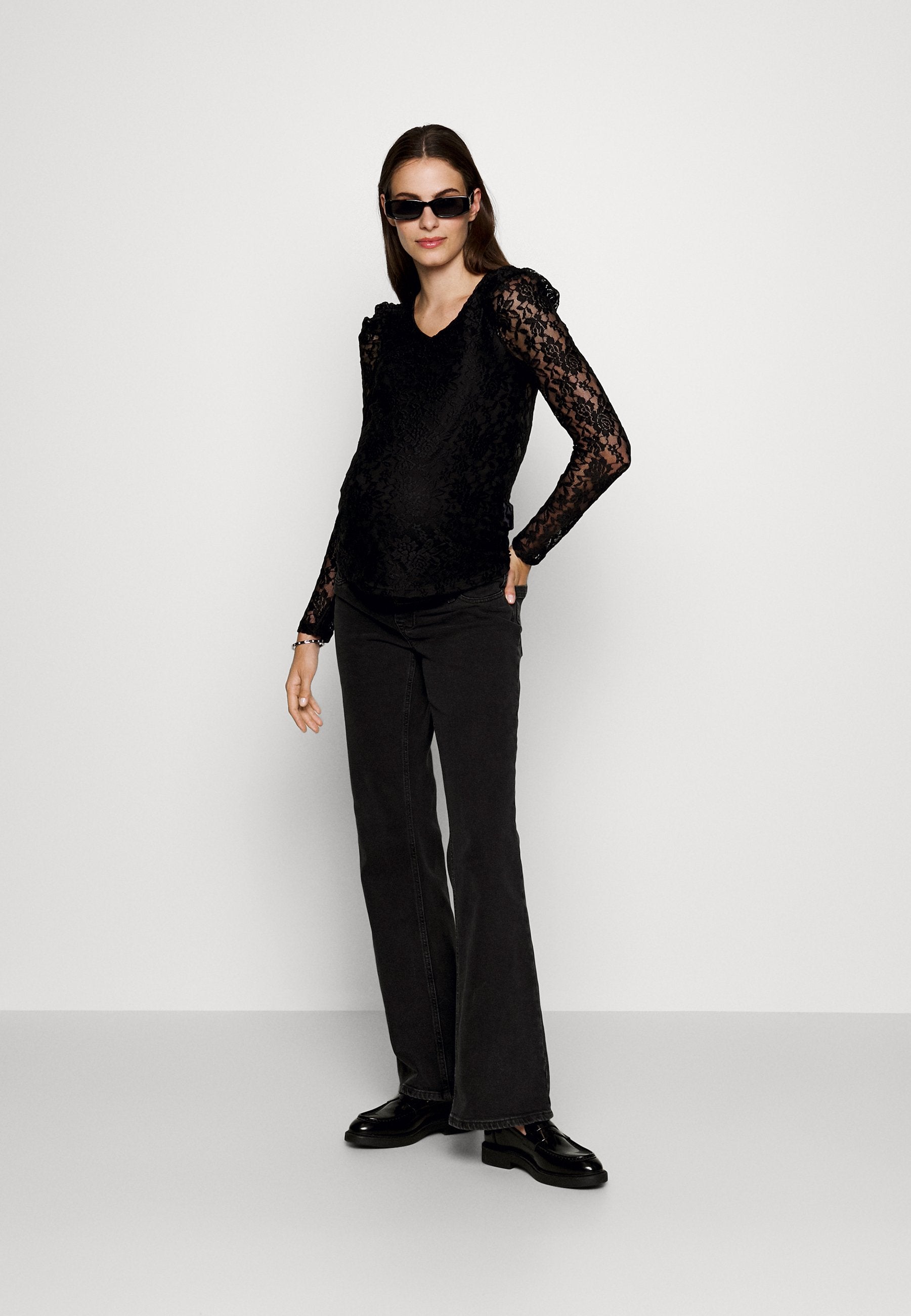 ONLY MATERNITY OLMPOULA V NECK