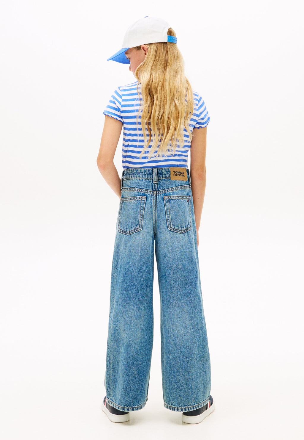 MABEL WHISKERED HIGH RISE WIDE LEG JEANS Media 4