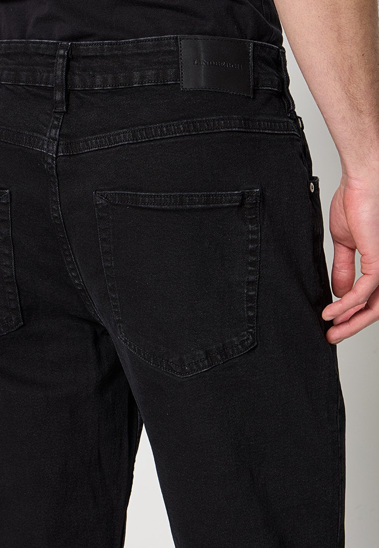 Lindbergh Loose Jeans Media 5