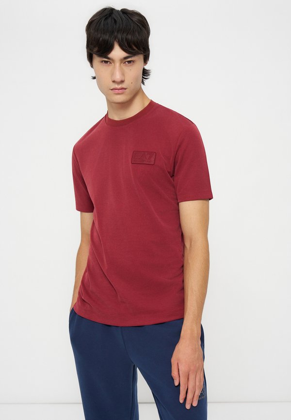 EA7 Emporio Armani
