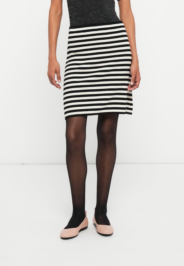 A. Roege Hove CHERRY SKIRT