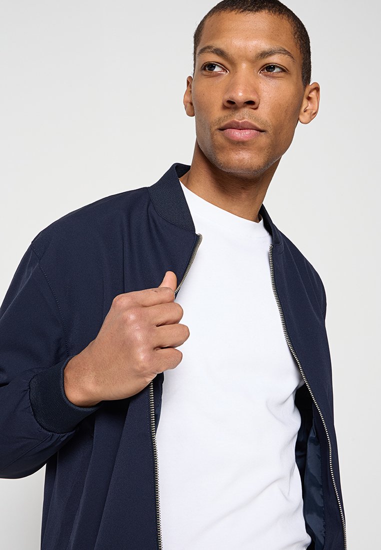 KARL LAGERFELD Bomberjacke Media 4