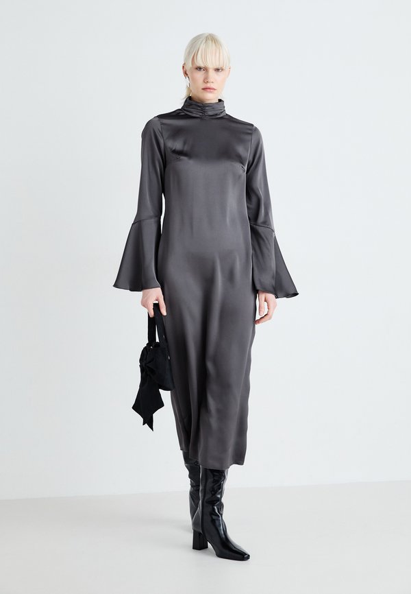Aware VMNAOMA HIGH NECK 7/8 DRESS