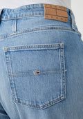 Tommy Jeans MOM TAPERED