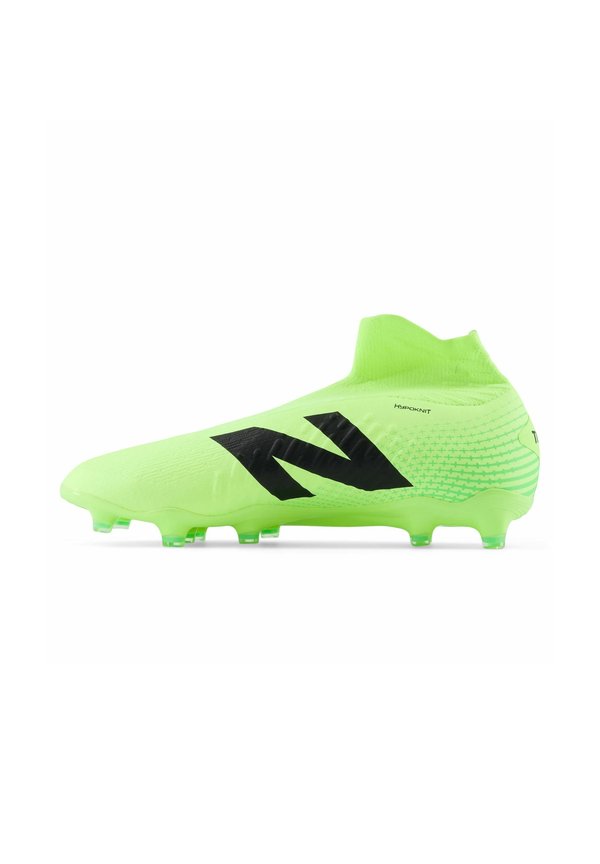 New Balance TEKELA MAGIA