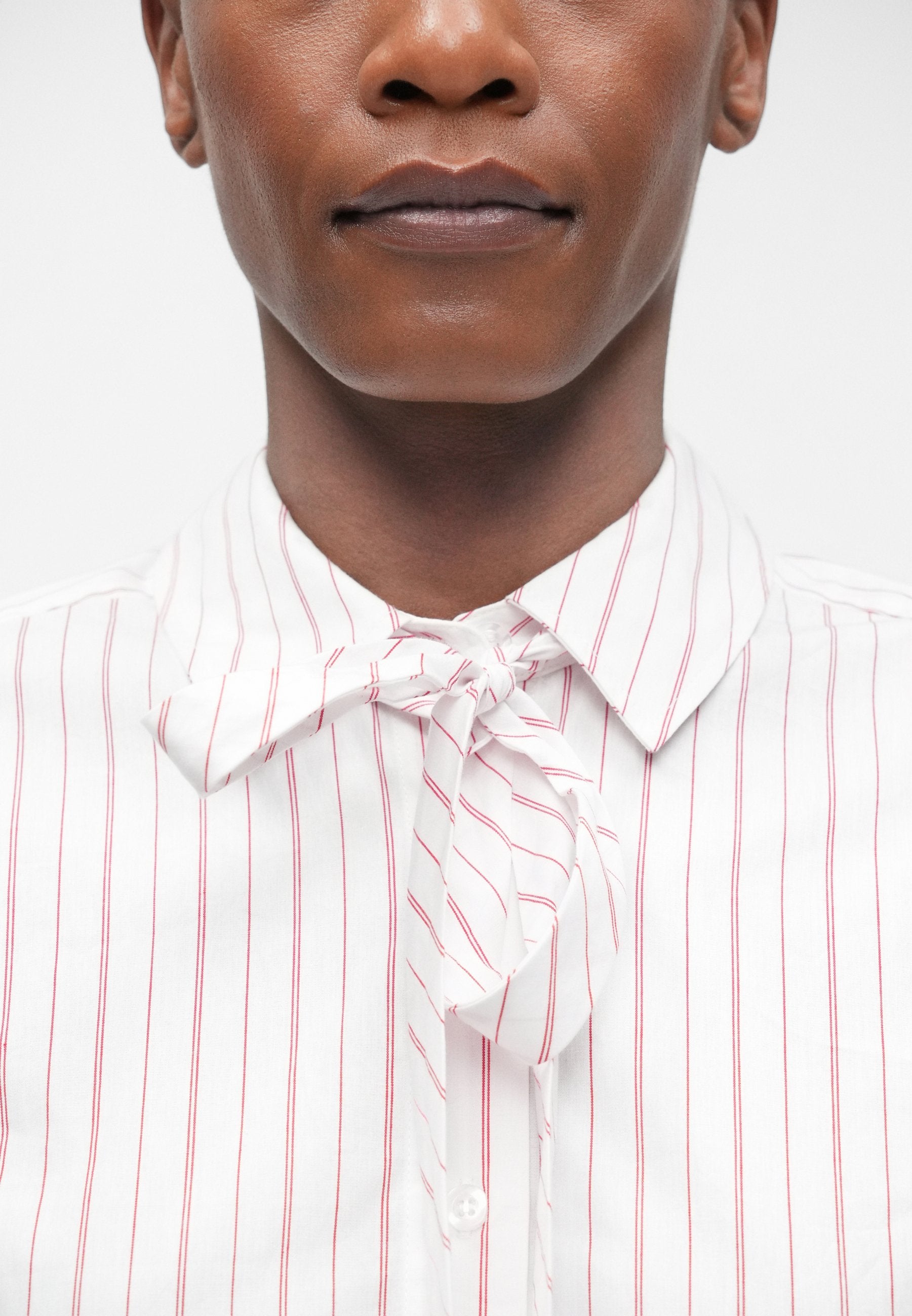 DESIGNERS REMIX RAY BOW SHIRT