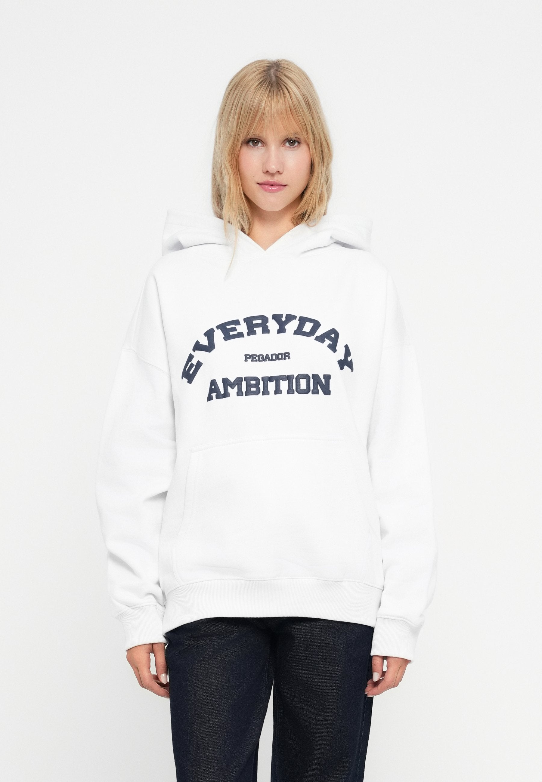 Pegador TULIA OVERSIZED HOODIE