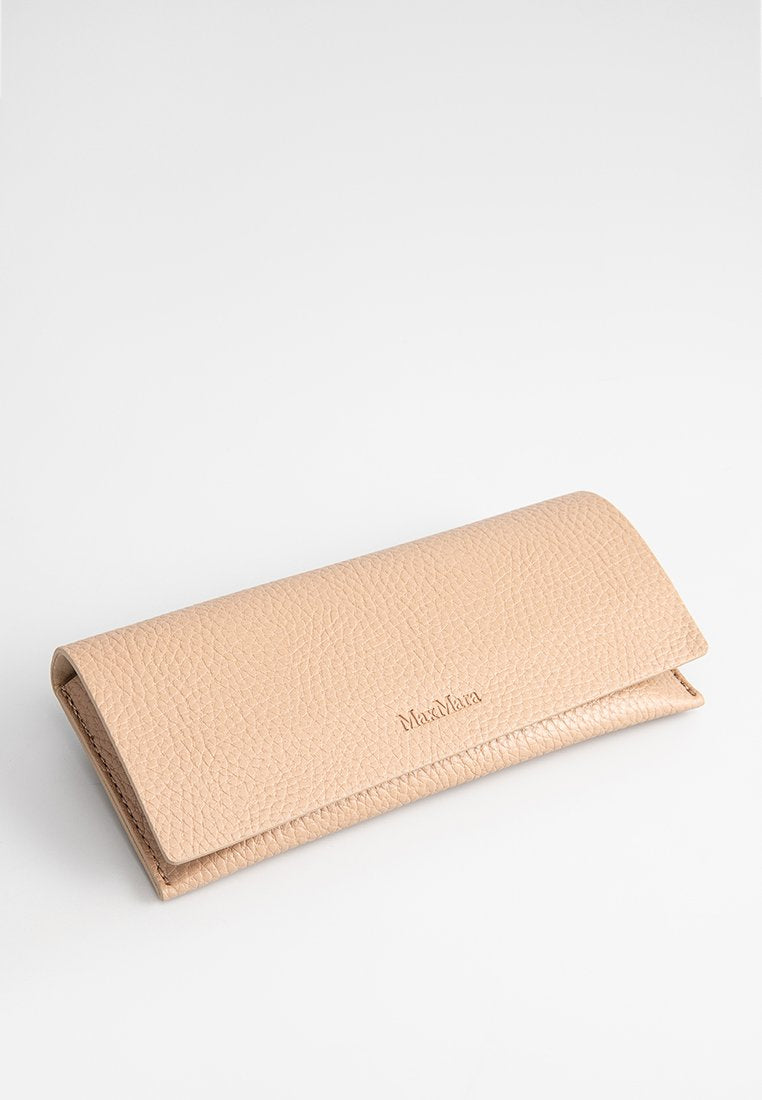 Max Mara