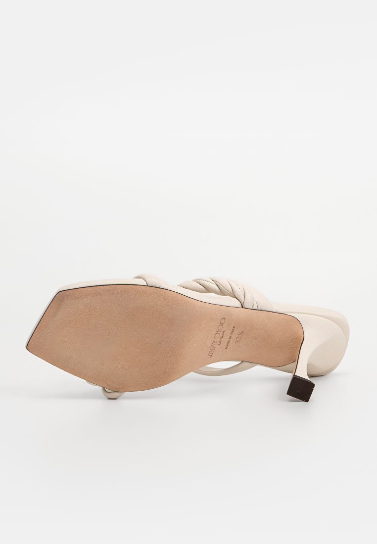 Jimmy Choo DIOSA