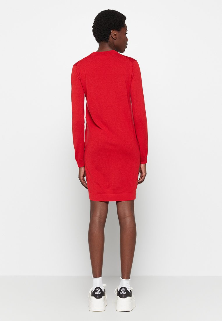 Love Moschino