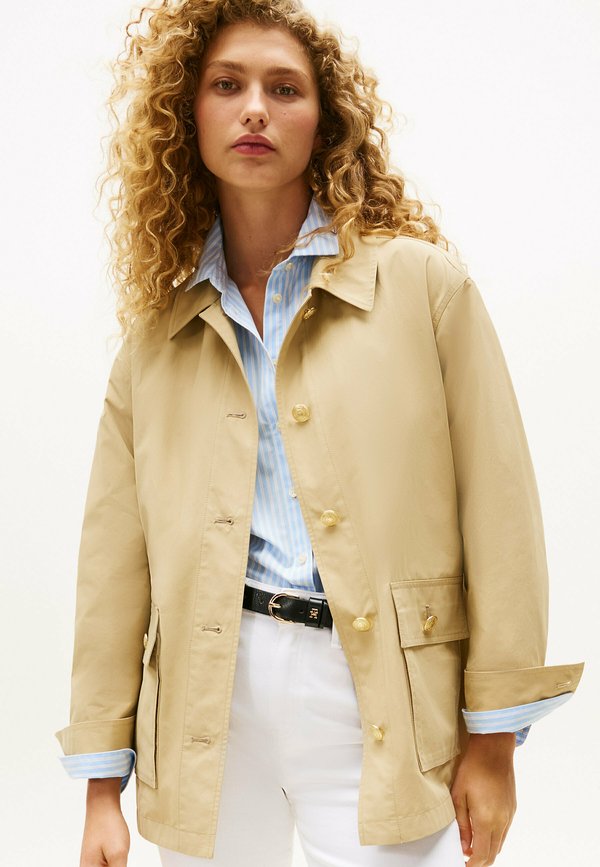 Tommy Hilfiger BELTED FIELD - Outdoor jacket - country ivory